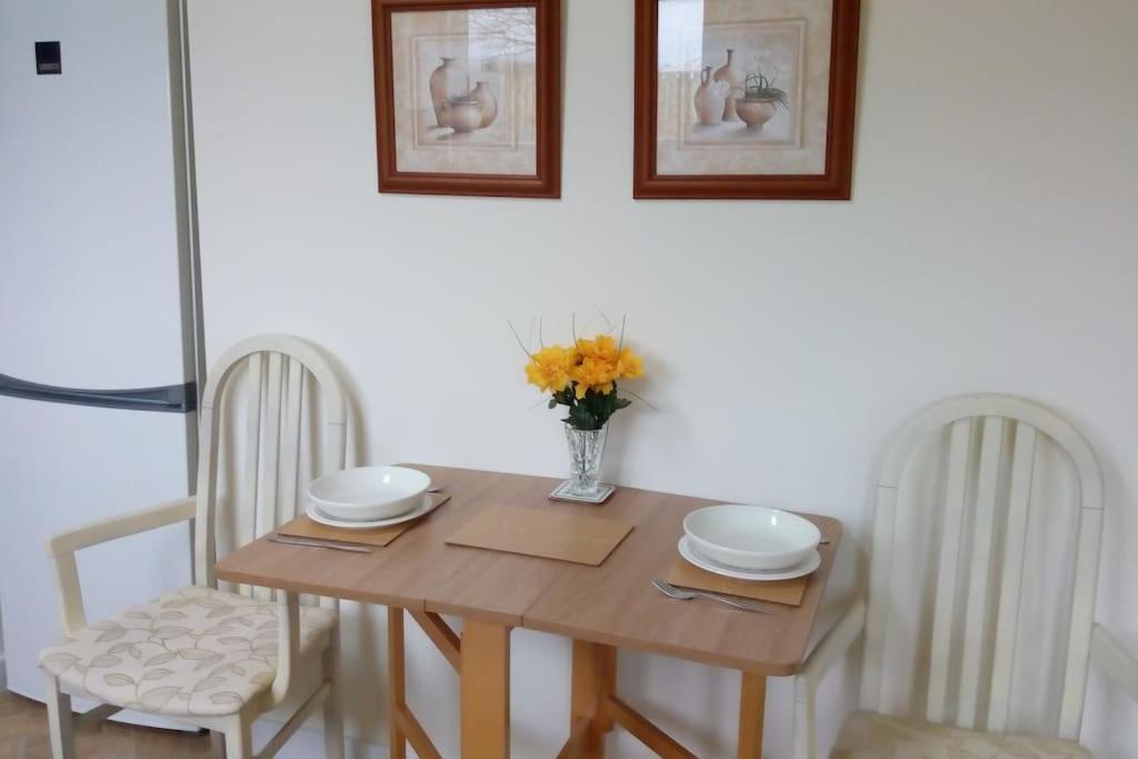Coastal Garden Lodge Preesall エクステリア 写真